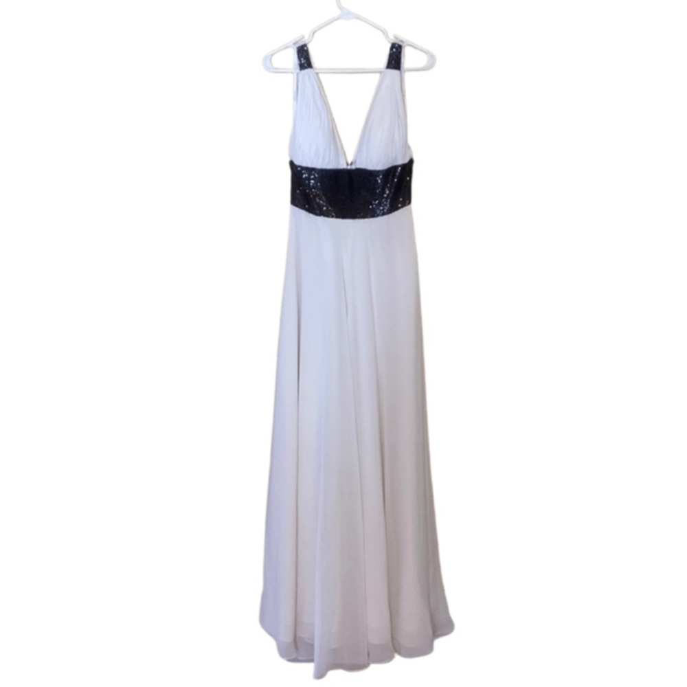 Fabiana Couture Gorgeous White Gown w Black Sequin Adornment.